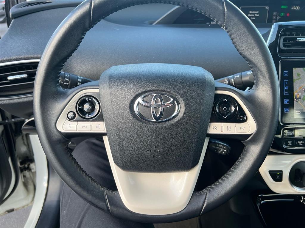 Toyota Prius Plug-in 1,8 Plugin-hybrid H3 122HK 5d Aut. - Image 13