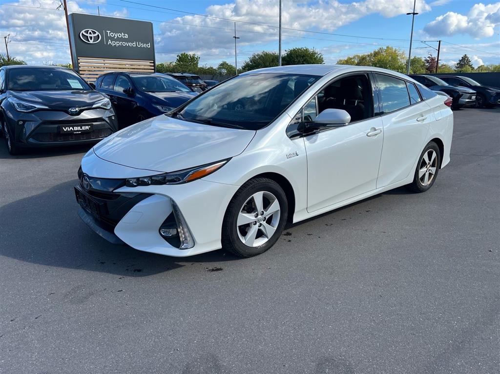 Toyota Prius Plug-in 1,8 Plugin-hybrid H3 122HK 5d Aut.