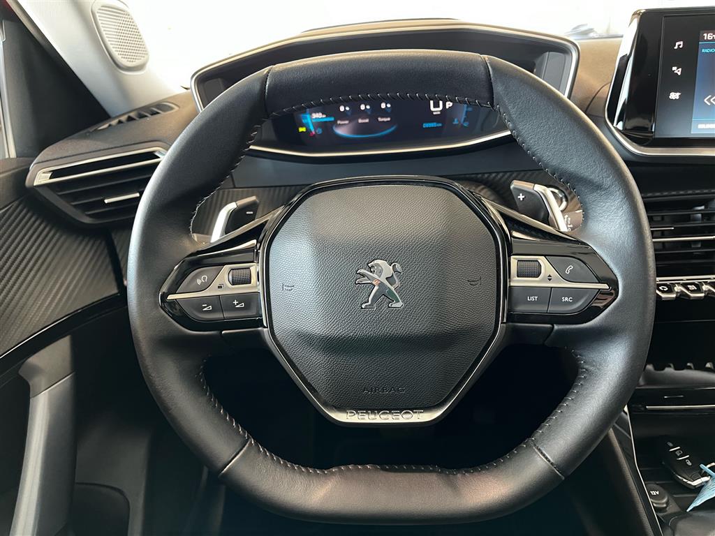Peugeot 2008 1,2 PureTech Allure Pack EAT8 130HK 5d 8g Aut. - Image 12