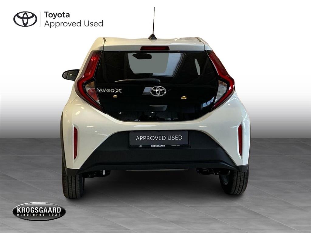 Toyota Aygo X 1.0 benzin (72 hk) Active - Image 5