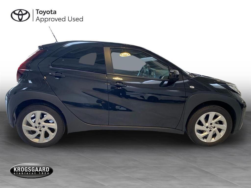Toyota Aygo X 1,0 VVT-I Active 72HK 5d Aut. - Image 8