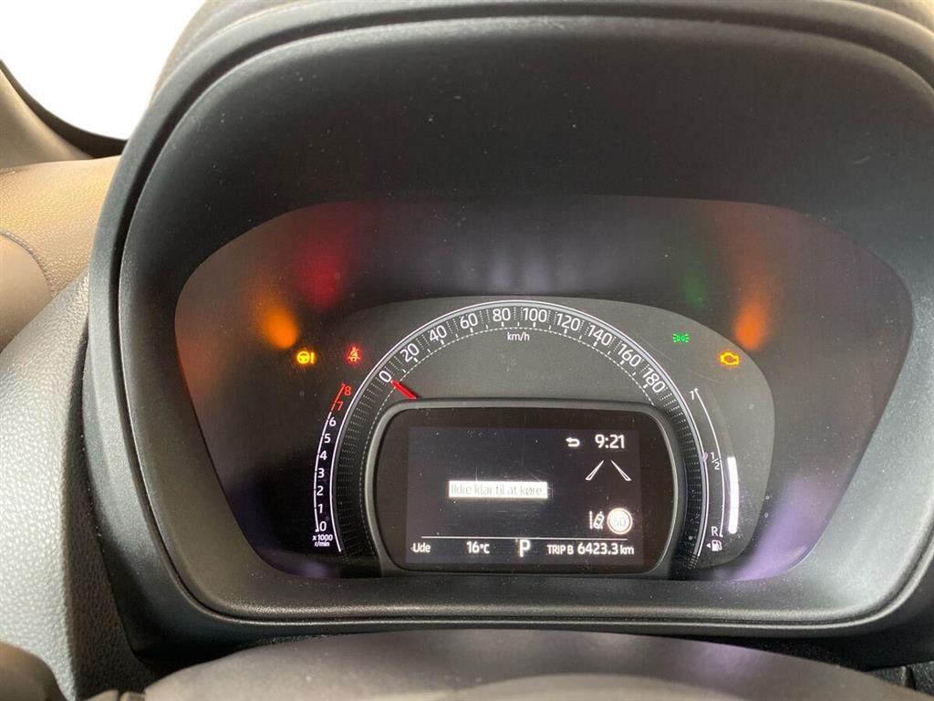 Toyota Aygo X 1,0 VVT-I Active 72HK 5d Aut. - Image 13