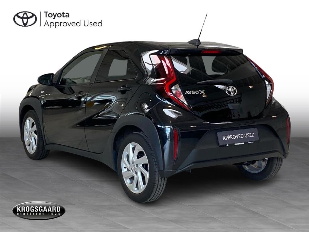 Toyota Aygo X 1,0 VVT-I Active 72HK 5d Aut. - Image 3