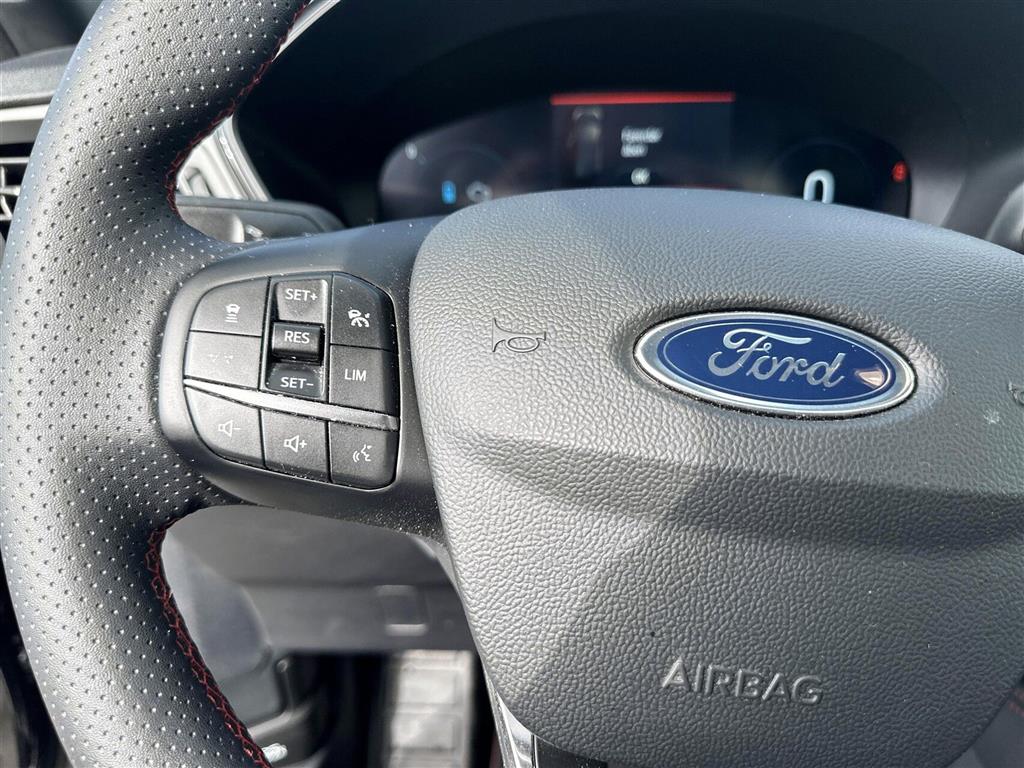 Ford Kuga 2,5 Plugin-hybrid ST-Line X CVT 243HK 5d Aut. - Image 7