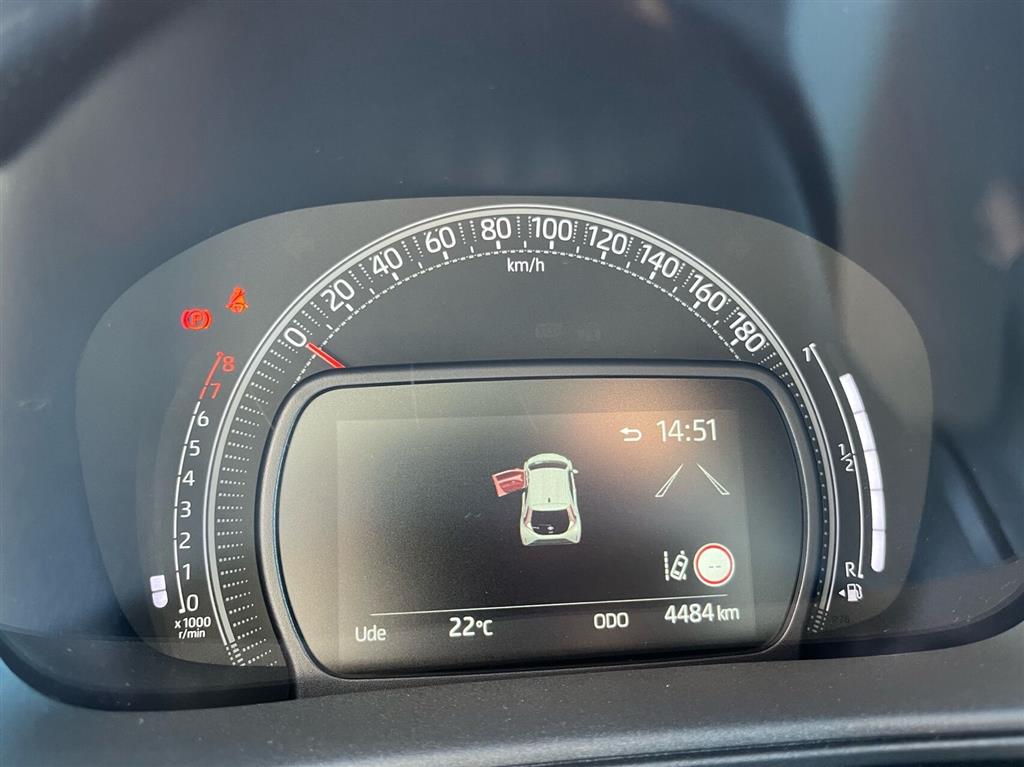 Toyota Aygo X 1,0 VVT-I Pulse 72HK 5d - Image 10