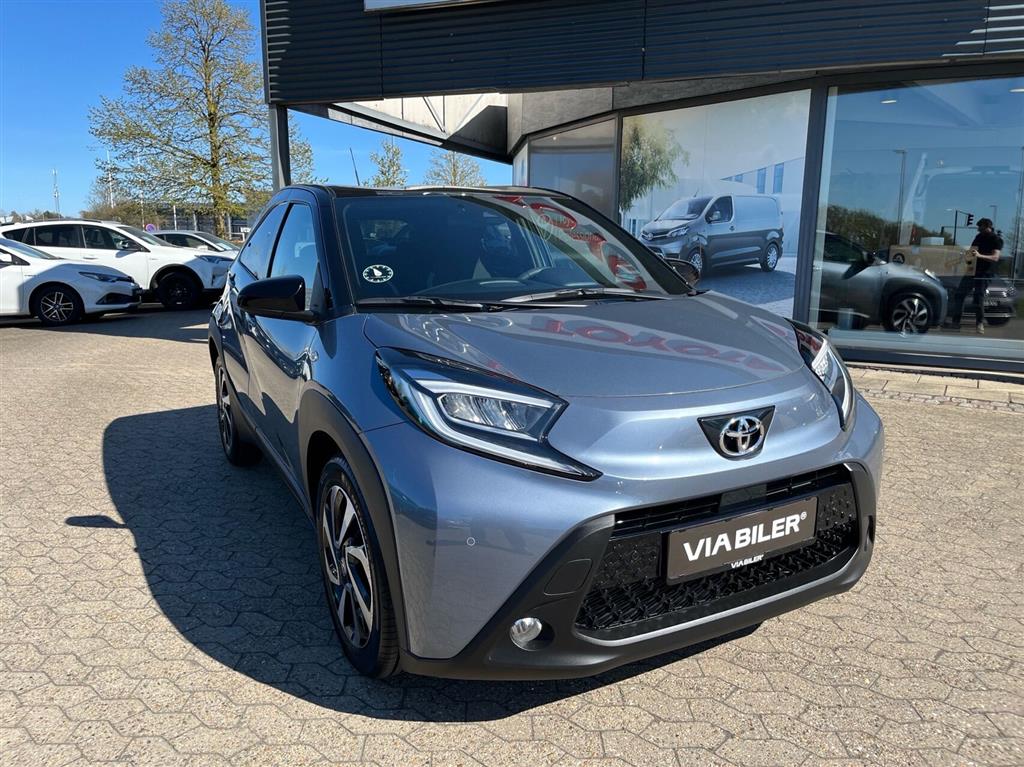 Toyota Aygo X 1,0 VVT-I Pulse 72HK 5d - Image 2