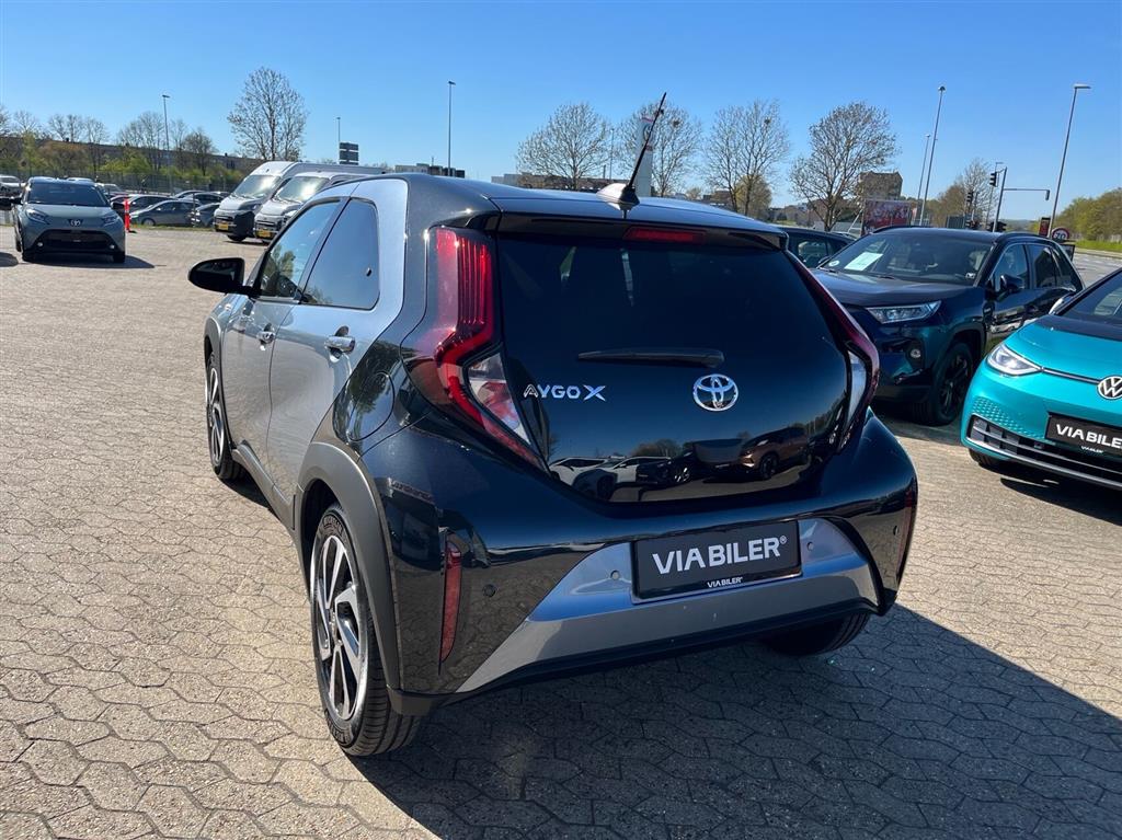 Toyota Aygo X 1,0 VVT-I Pulse 72HK 5d - Image 4