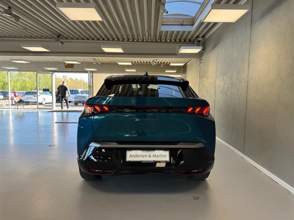 Peugeot e-3008 EL GT Pack 210HK 5d Aut. - Image 6
