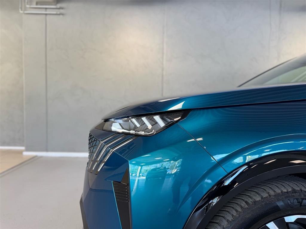 Peugeot e-3008 EL GT Pack 210HK 5d Aut. - Image 27