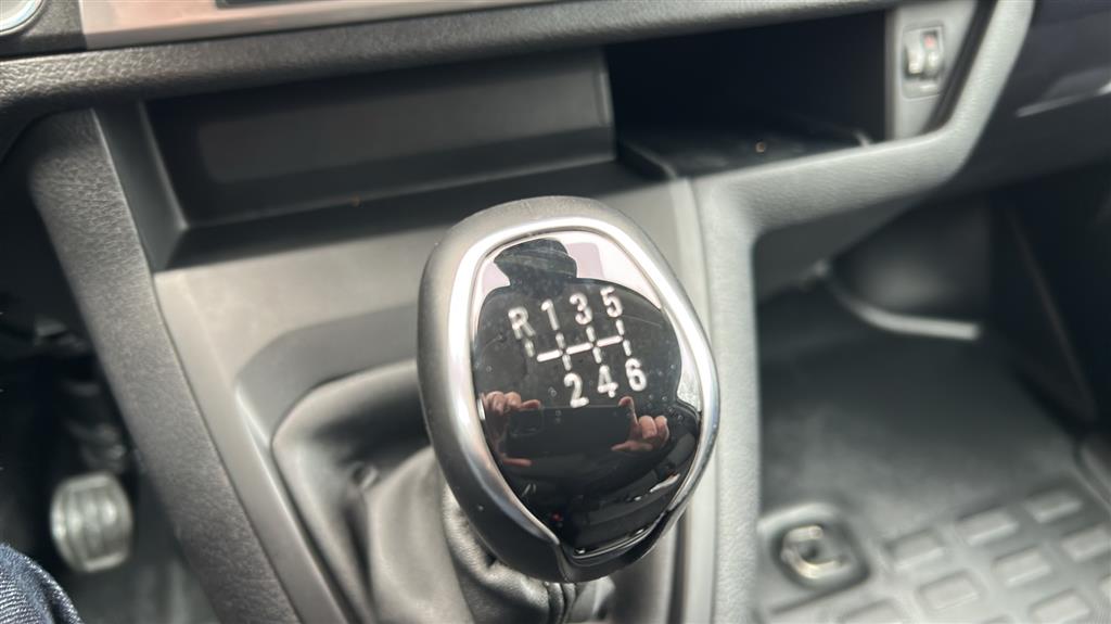 Peugeot Expert L2 2,0 BlueHDi Premium 144HK Van 6g - Image 14