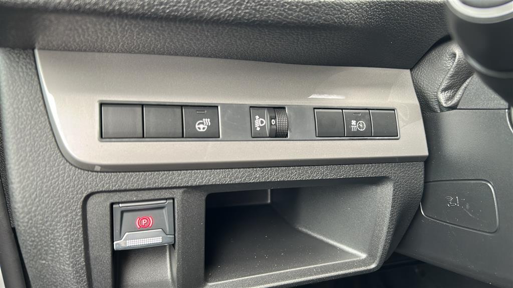Peugeot Expert L2 2,0 BlueHDi Premium 144HK Van 6g - Image 17