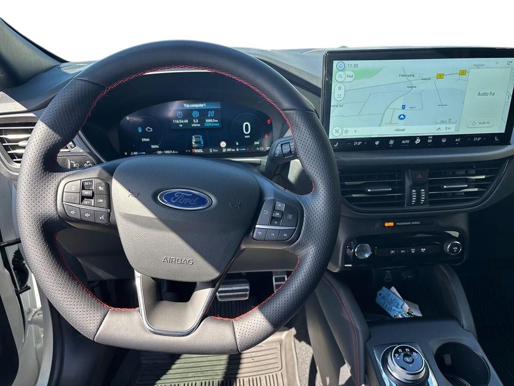 Ford Kuga 2,5 Plugin-hybrid ST-Line X CVT 243HK 5d Aut. - Image 17