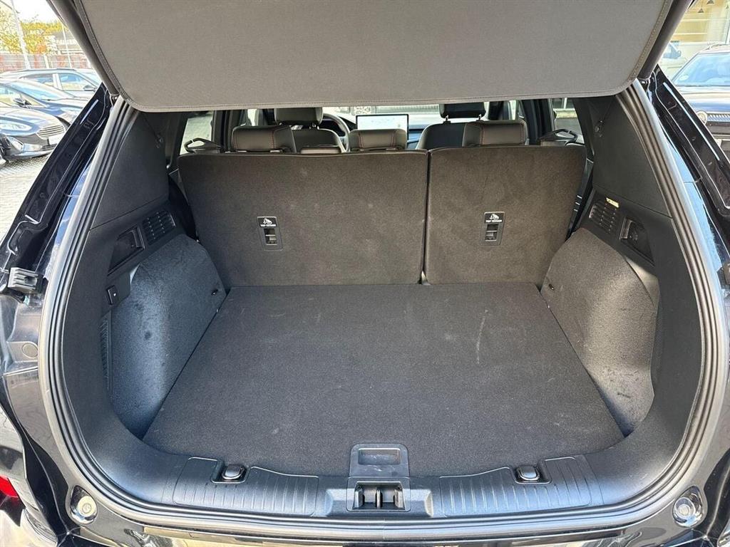 Ford Kuga 2,5 Plugin-hybrid ST-Line X CVT 243HK 5d Aut. - Image 8