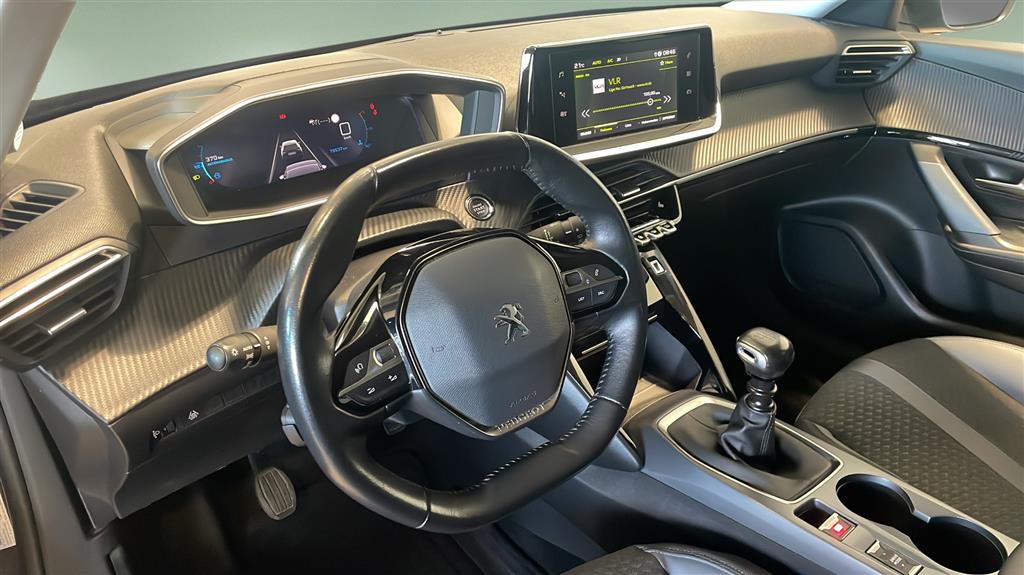 Peugeot 2008 1,2 PureTech Allure Pack 130HK 5d - Image 8