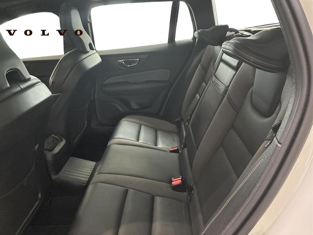 Volvo V60 2,0 T6 Recharge Plugin-hybrid R-design 340HK Stc 8g Aut. - Image 7