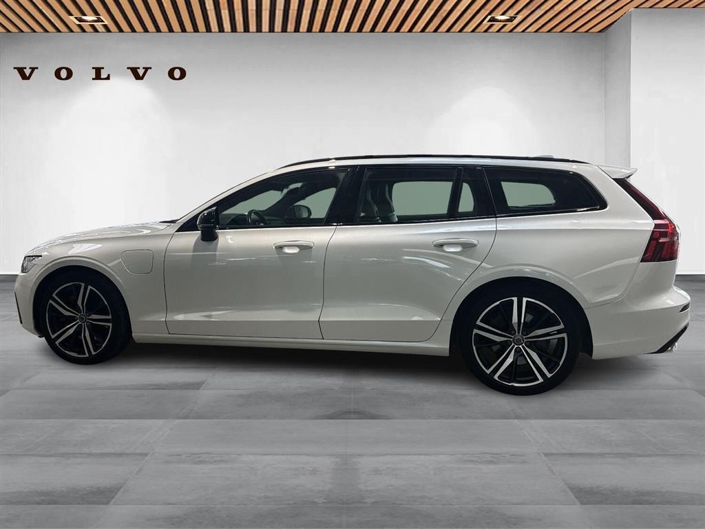 Volvo V60 2,0 T6 Recharge Plugin-hybrid R-design 340HK Stc 8g Aut. - Image 3