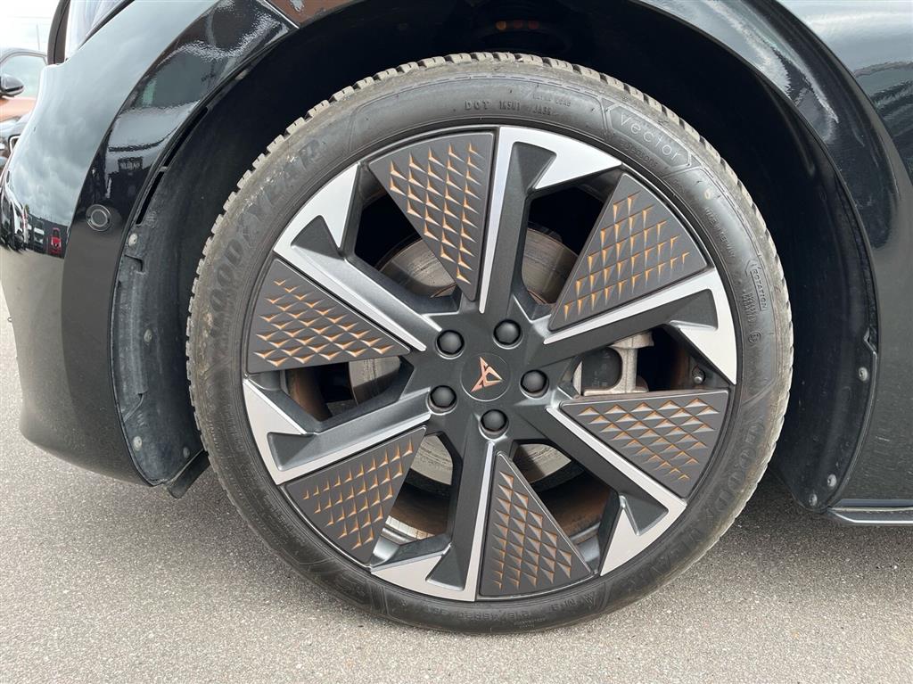 Cupra Born EL VZ 326HK 5d Aut. - Image 6