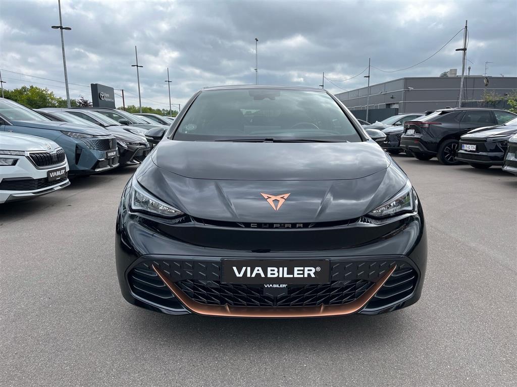 Cupra Born EL VZ 326HK 5d Aut. - Image 2