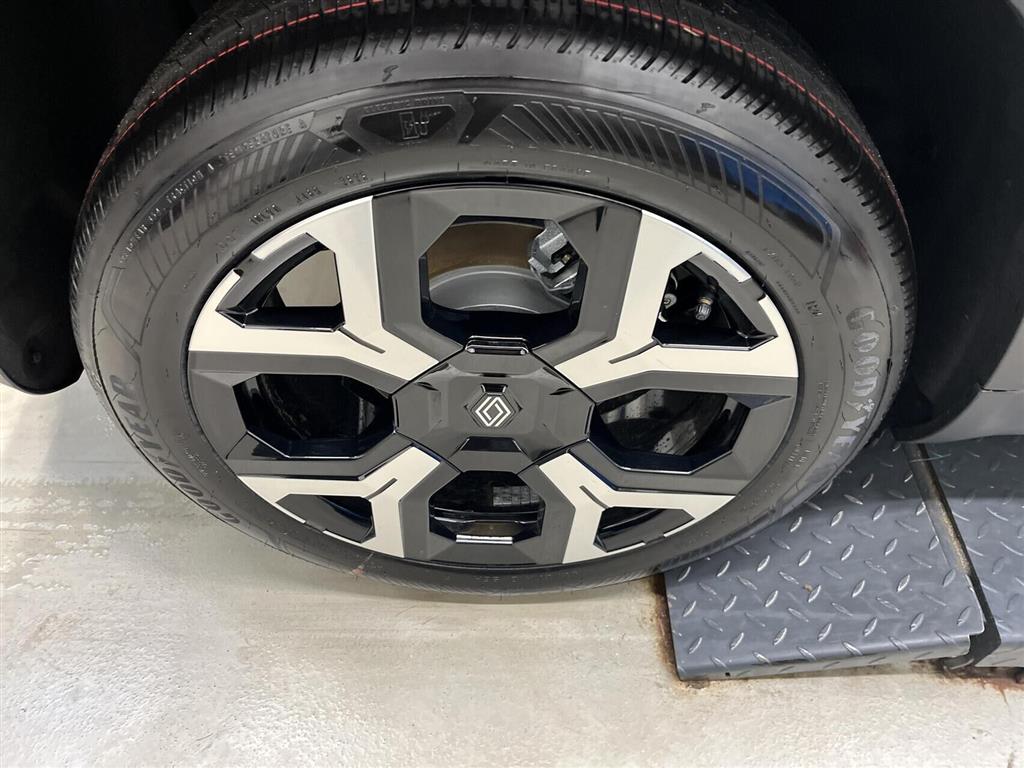 Renault R4 EL Techno 150HK 5d Aut. - Image 18