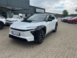 Toyota BZ4X EL Executive Panorama Bitone AWD 343HK 5d Aut.