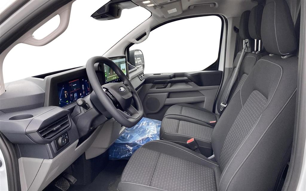 Ford E-Transit Custom 340 L2H1 EL Trend 218HK Van Aut. - Image 9