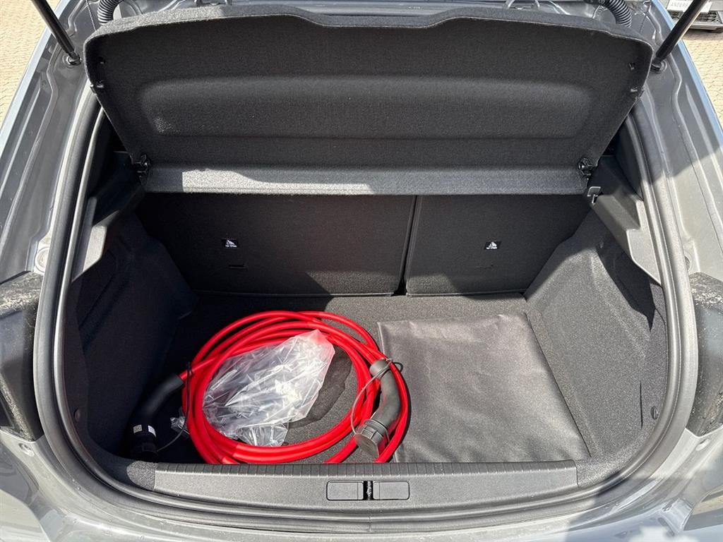 Peugeot e-208 EL GT Pack 156HK 5d Aut. - Image 13