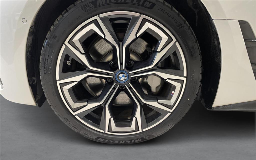BMW i4 eDrive40 Gran Coupé EL M-Sport 340HK 5d Aut. - Image 16