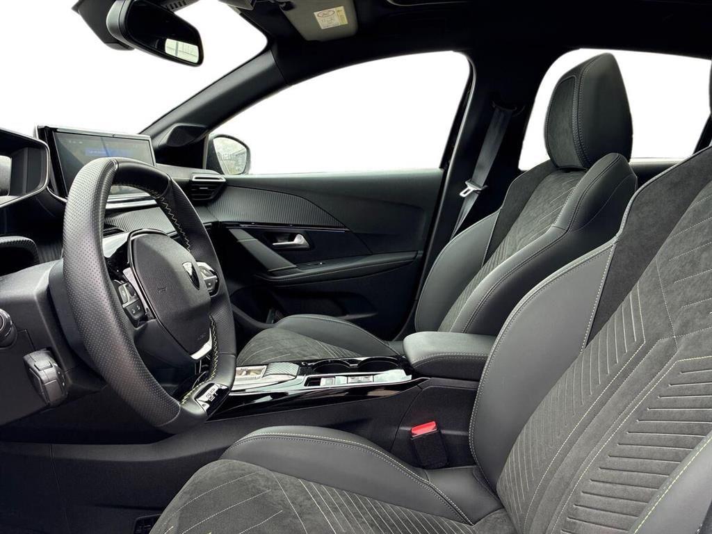 Peugeot e-208 EL GT Pack 156HK 5d Aut. - Image 10
