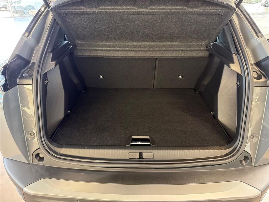 Peugeot e-2008 EL GT Sky 156HK 5d Aut. - Image 10