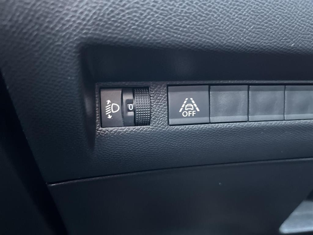 Peugeot e-2008 EL Active Pack 136HK 5d Aut. - Image 19