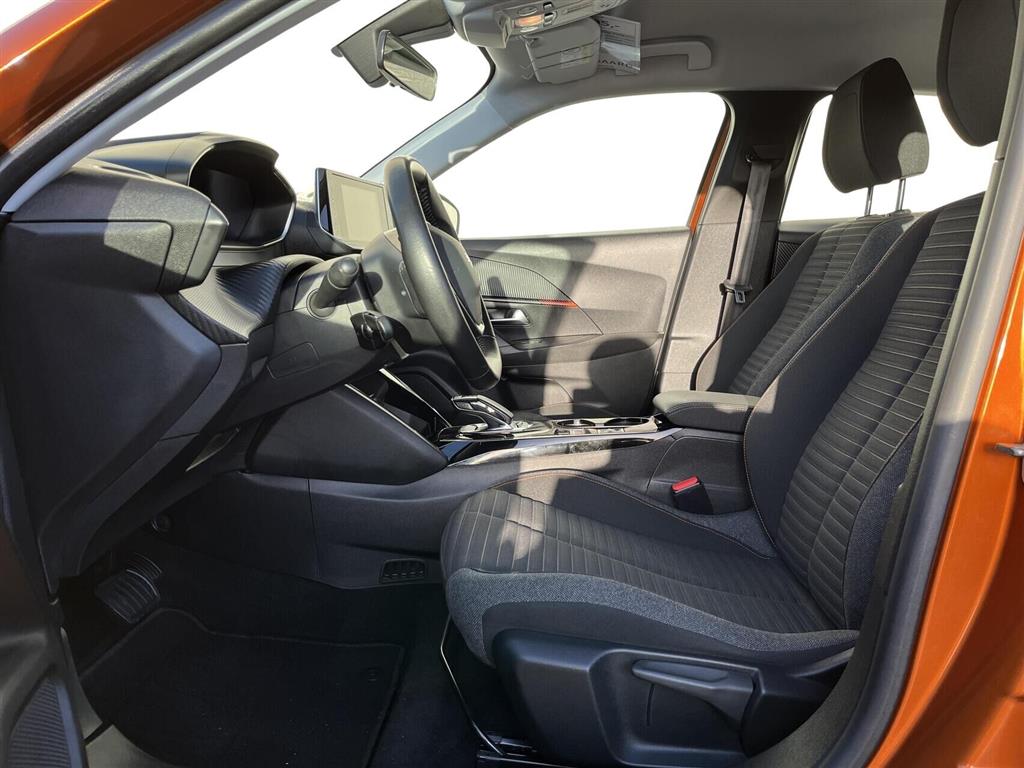 Peugeot e-2008 EL Active Pack 136HK 5d Aut. - Image 4