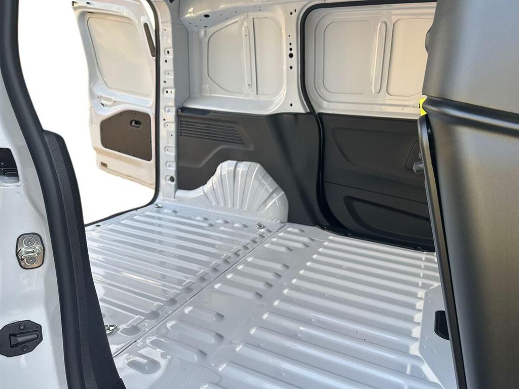 Citroën Berlingo L1V1 1,5 Blue HDi Masterline 130HK 8g Aut. - Image 11