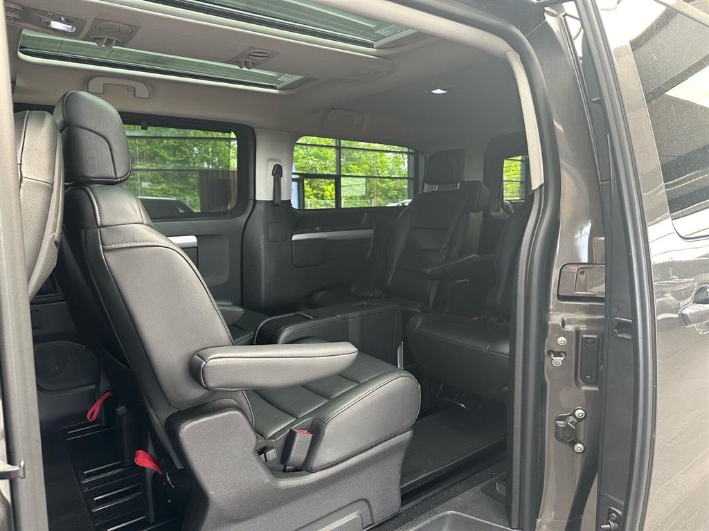 Citroën e-Spacetourer L3 EL Business Lounge 136HK Aut. - Image 4