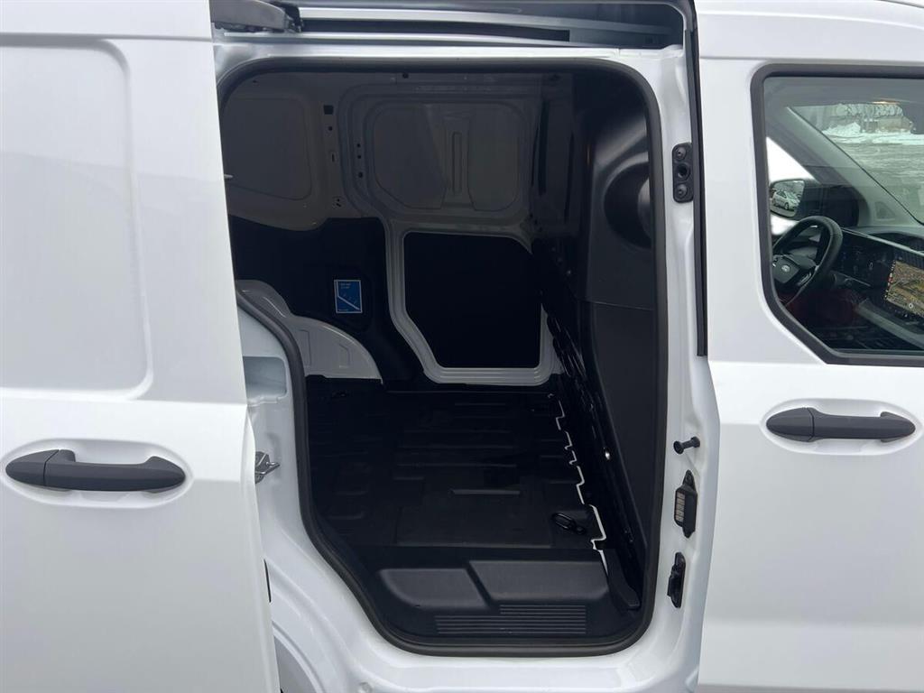 Ford E-Transit Courier EL Trend 136HK Van Aut. - Image 8