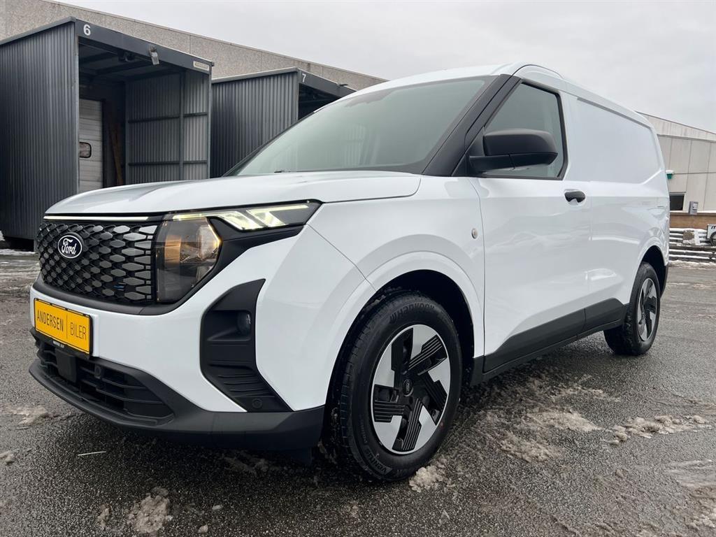 Ford E-Transit Courier EL Trend 136HK Van Aut. - Image 21