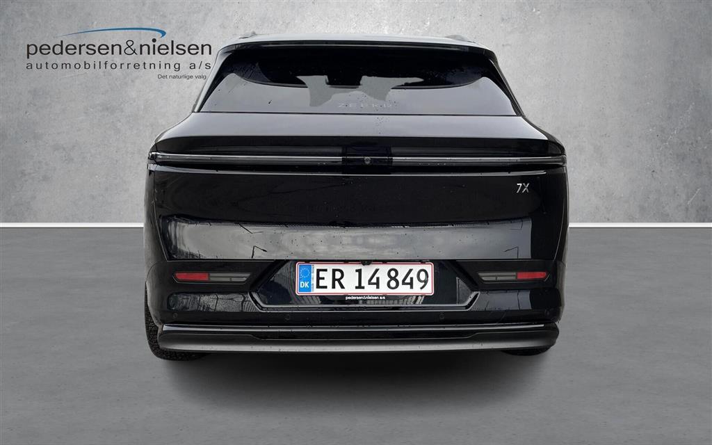 Zeekr 7X EL Privilege AWD 639HK 5d Aut. - Image 4