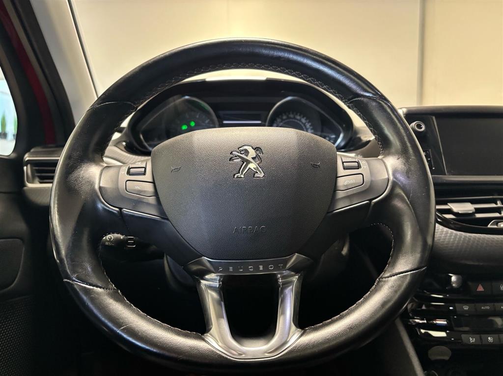 Peugeot 2008 1,2 PureTech Exclusive Plus 130HK 5d 6g - Image 11