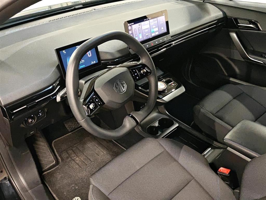 MG MG4 Electric EL Standard Range Nordic Edition 170HK 5d Aut. - Image 9
