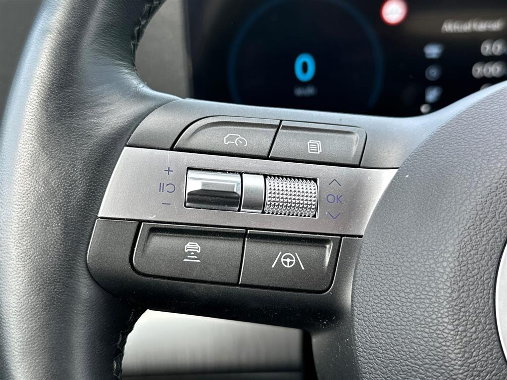 Hyundai Kona Electric 65,4 kWh Essential Long Range 217HK 5d Aut. - Image 7
