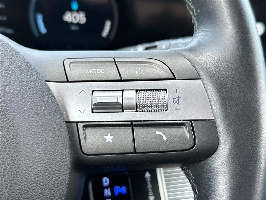 Hyundai Kona Electric 65,4 kWh Essential Long Range 217HK 5d Aut. - Image 8