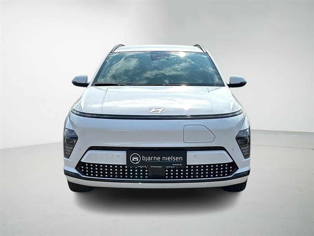 Hyundai Kona Electric 65,4 kWh Essential Long Range 217HK 5d Aut. - Image 3