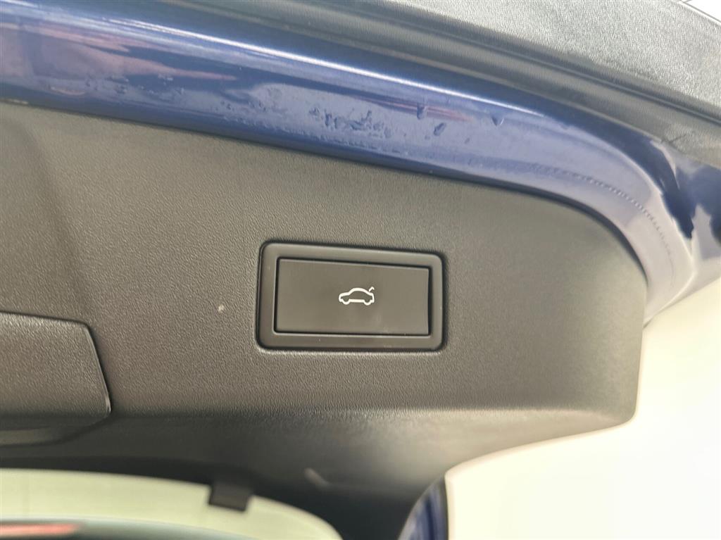 VW ID.4 EL Pro Performance 204HK 5d Aut. - Image 20