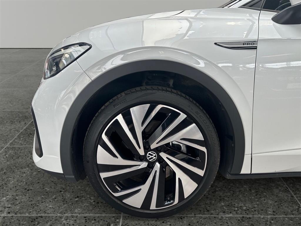VW ID.5 EL Pro Performance 204HK 5d Aut. - Image 8