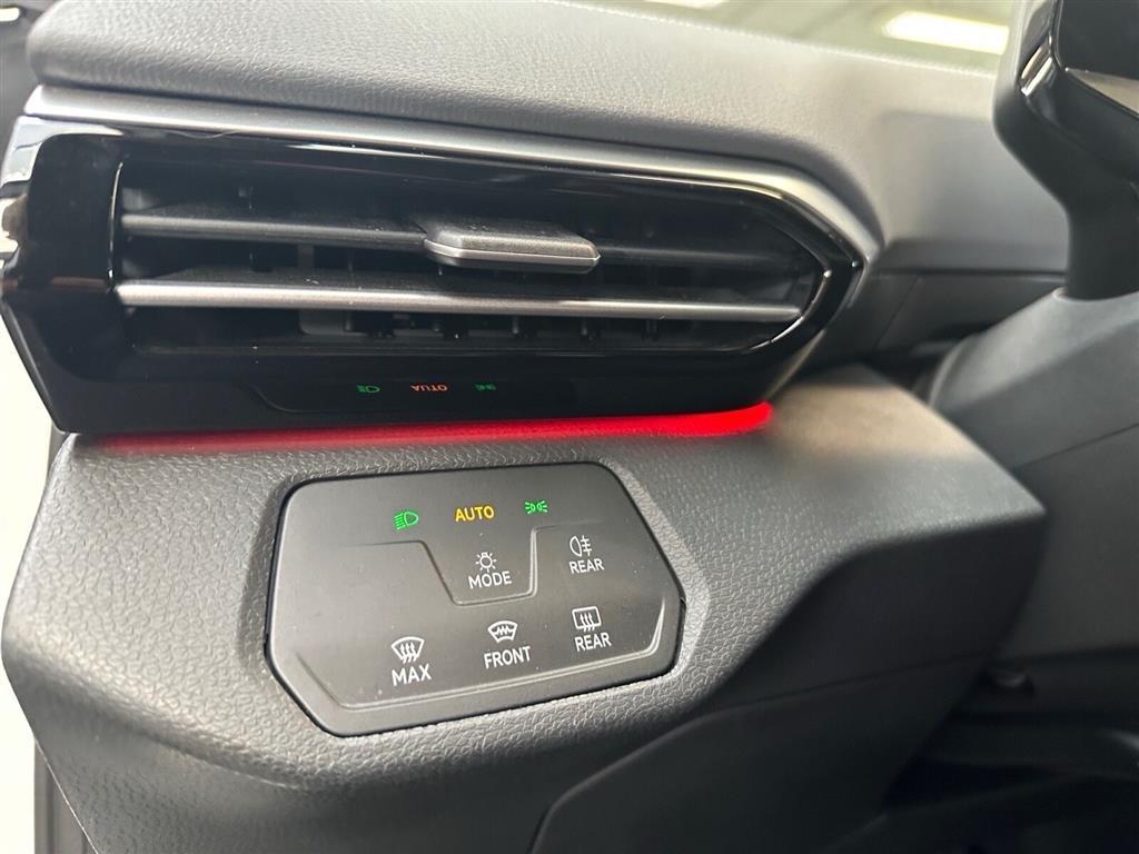 VW ID.5 EL Pro Performance 204HK 5d Aut. - Image 17