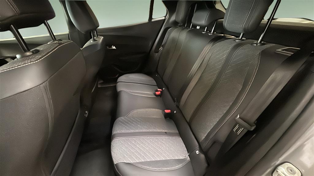 Peugeot e-2008 EL Allure 136HK 5d Aut. - Image 6