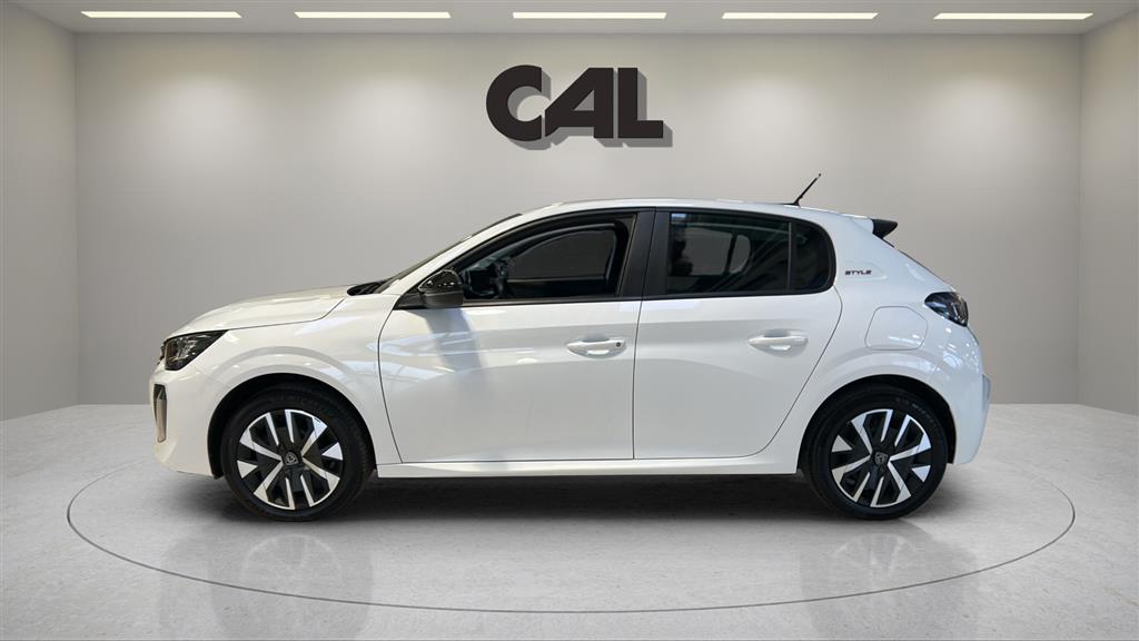 Peugeot e-208 EL Style 136HK 5d Aut. - Image 2