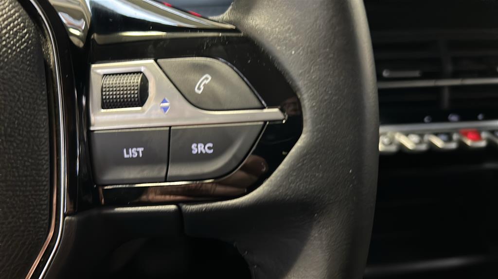 Peugeot e-208 EL Style 136HK 5d Aut. - Image 19