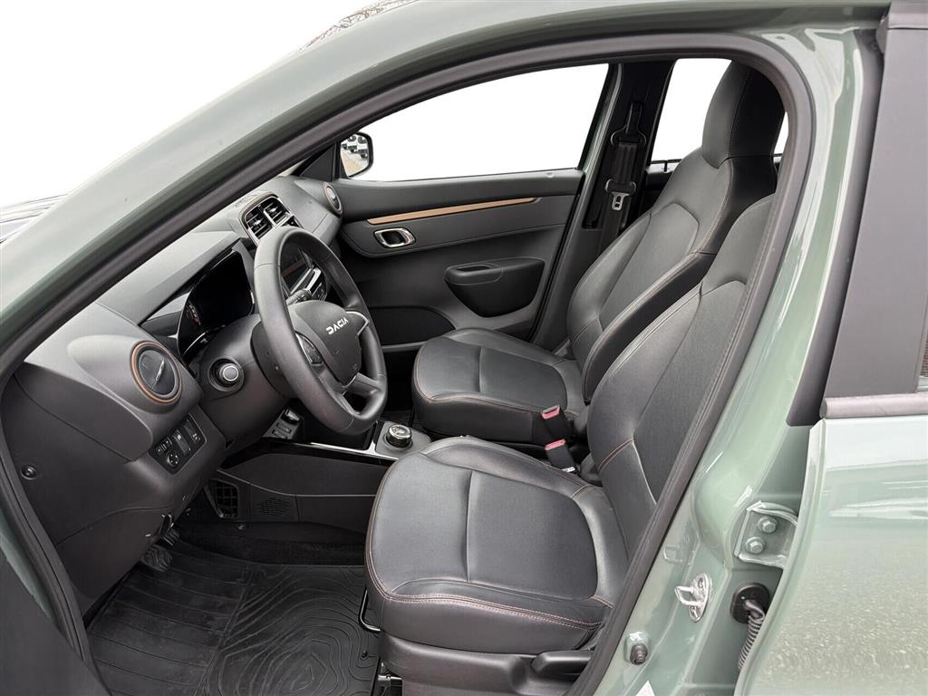 Dacia Spring EL Extreme 65HK 5d Aut. - Image 4