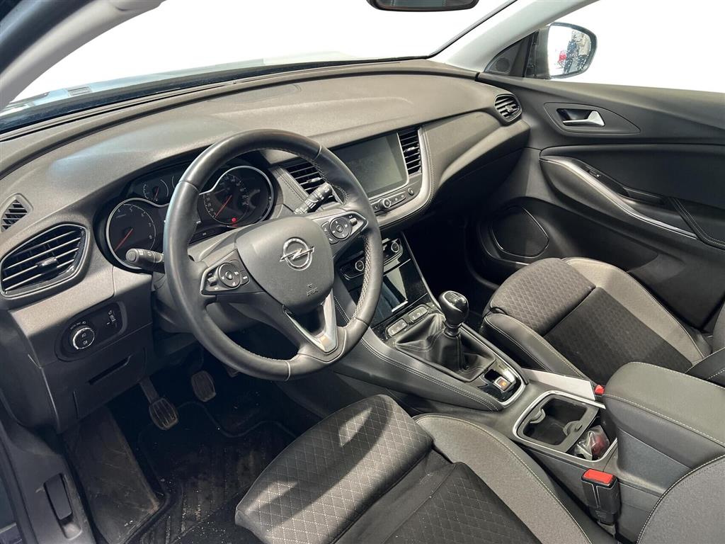 Opel Grandland X 1,2 T Exclusive Start/Stop 130HK 5d 6g - Image 4