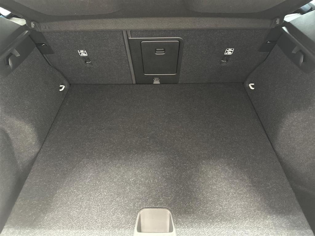 Volvo XC40 1,5 T4 Recharge Plugin-hybrid Inscription Expression 211HK 5d 7g Aut. - Image 14